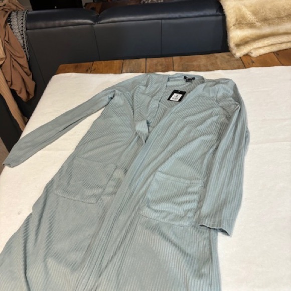 Forever 21 Long Sleeve Cardigan Size M - Picture 4 of 6